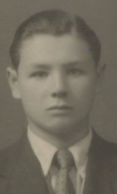 Казаков Юрий Александрович