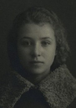 Исаева Лариса Александровна