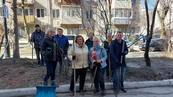 На первом весеннем субботнике